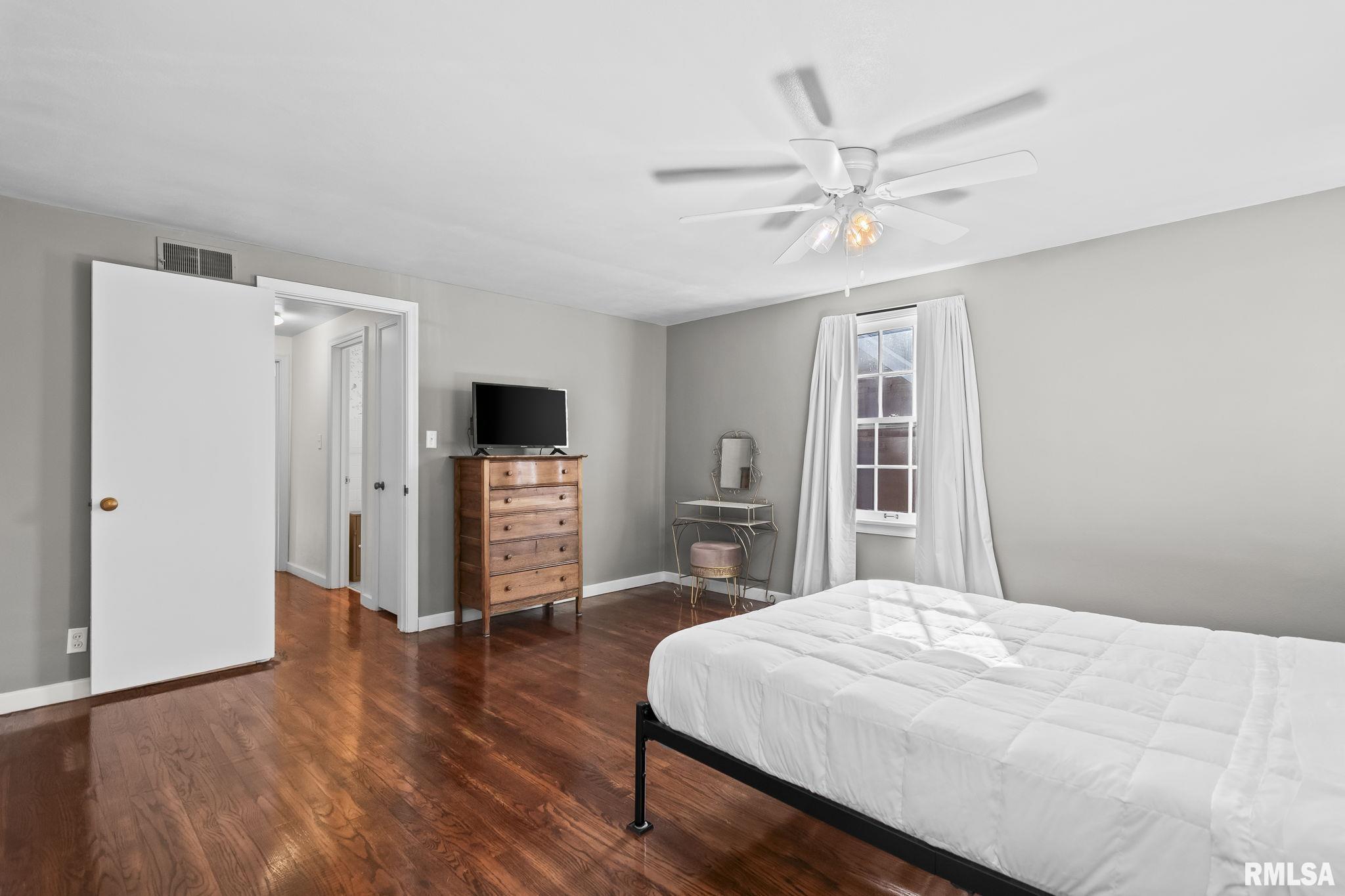 412 Outer Park Drive Springfield, IL 62704 - Photo 47 of 51