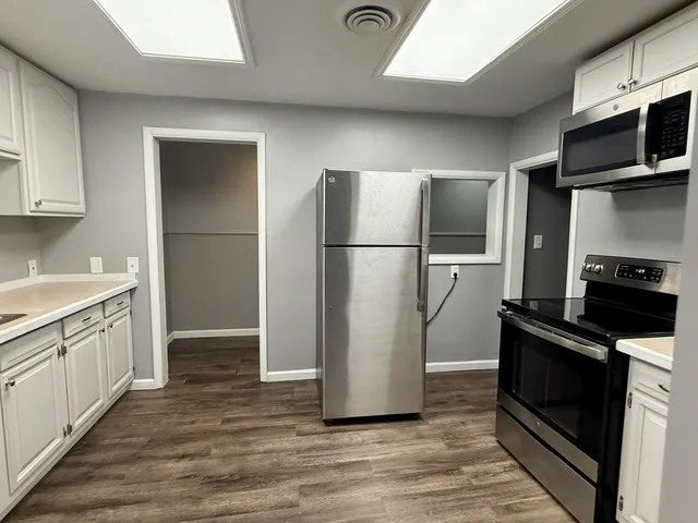 $649,000 | 126 Eastmanville Street, Coopersville, MI 49404