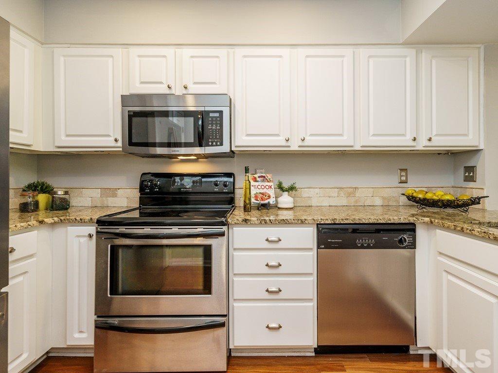 911 Washington Street, Unit 303 Raleigh, NC 27605 - Photo 9 of 16 Gallery Image 9