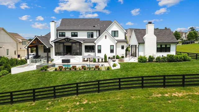 $7,999,999 | 7025 Lanceleaf Drive, College Grove, TN 37046