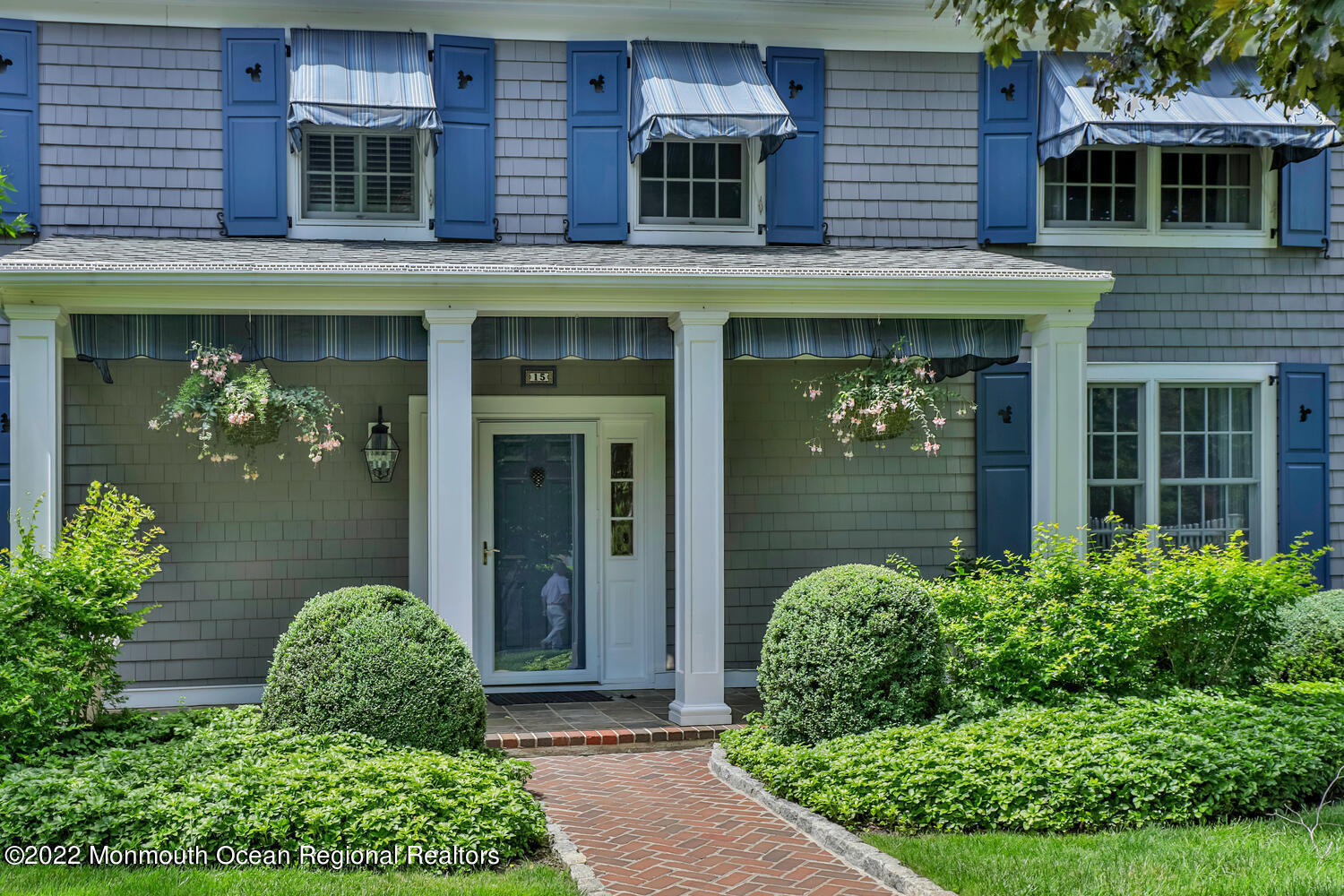 15 Conover Lane Rumson, NJ 07760 - Photo 2 of 36 Front Walkway