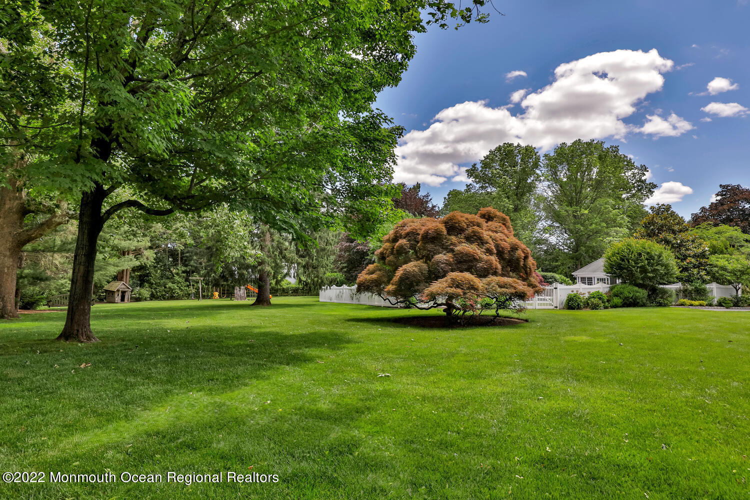 15 Conover Lane Rumson, NJ 07760 - Photo 29 of 36 Grounds