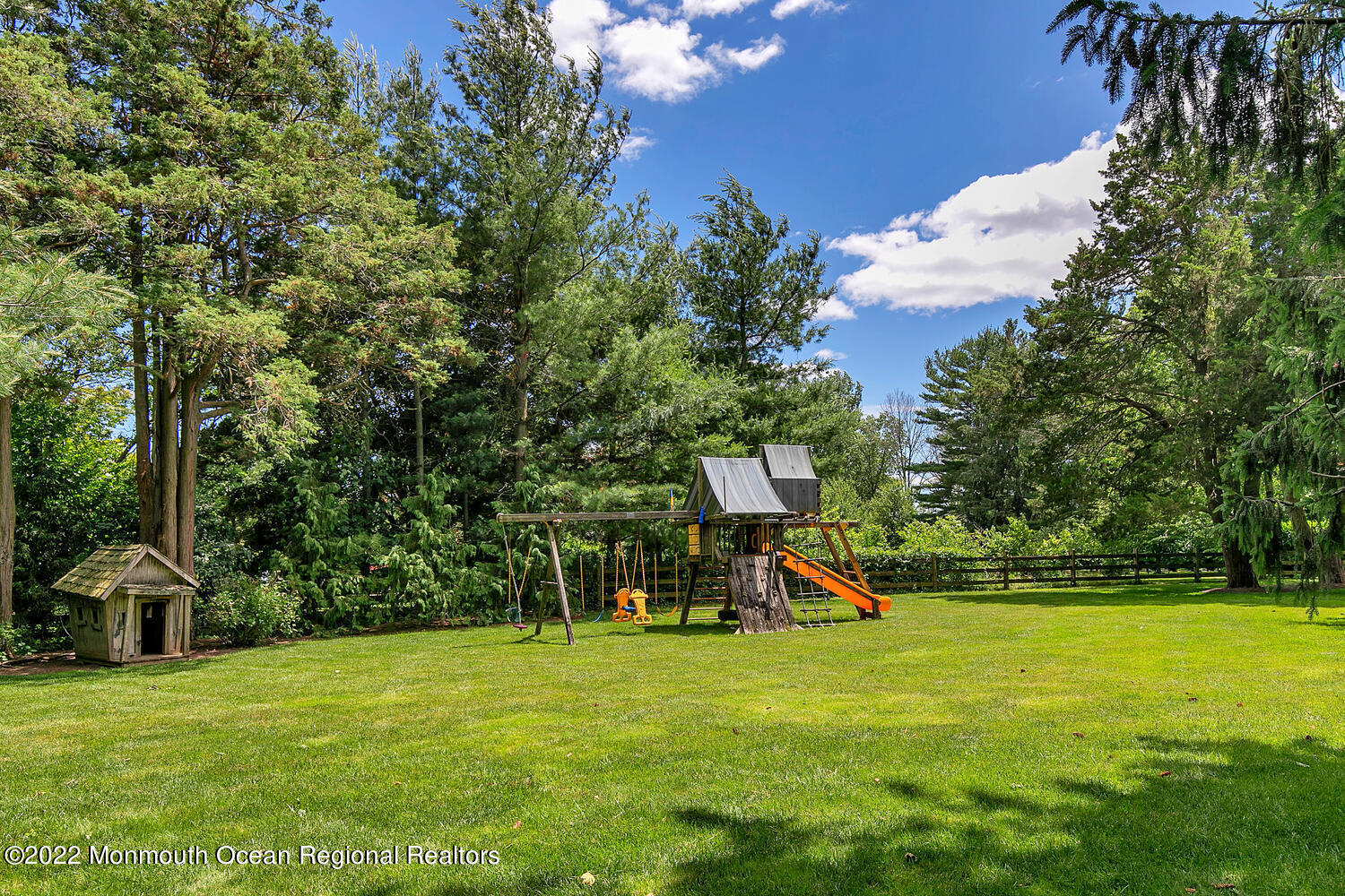 15 Conover Lane Rumson, NJ 07760 - Photo 32 of 36 Swingset