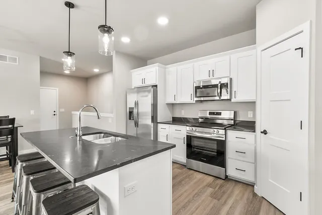 $480,900 | 2862 Wild Goose Way, Stoughton, WI 53589