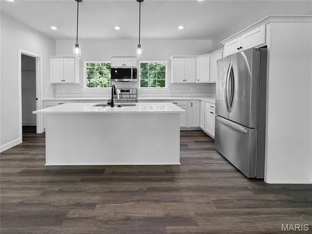 $365,500 | 15008 Spur Creek Road, Marthasville, MO 63357