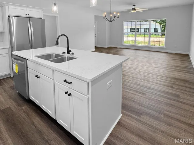 $365,500 | 15008 Spur Creek Road, Marthasville, MO 63357