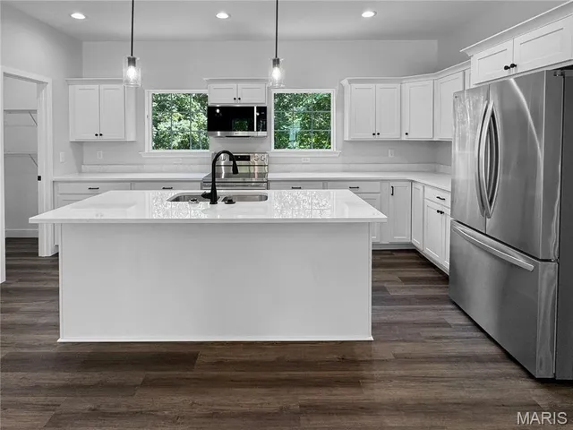 $365,500 | 15008 Spur Creek Road, Marthasville, MO 63357