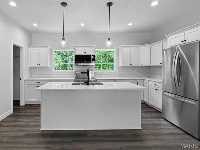 $365,500 | 15008 Spur Creek Road, Marthasville, MO 63357