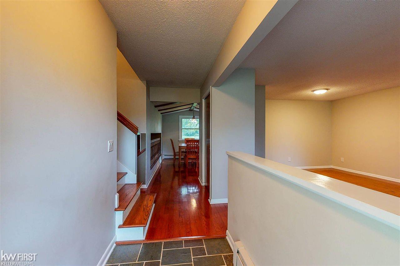 7486 Porter Road Grand Blanc, MI 48439 - Photo 6 of 70
