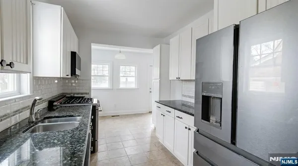 $3,995 | 33 Norwood Place, Bloomfield, NJ 07003