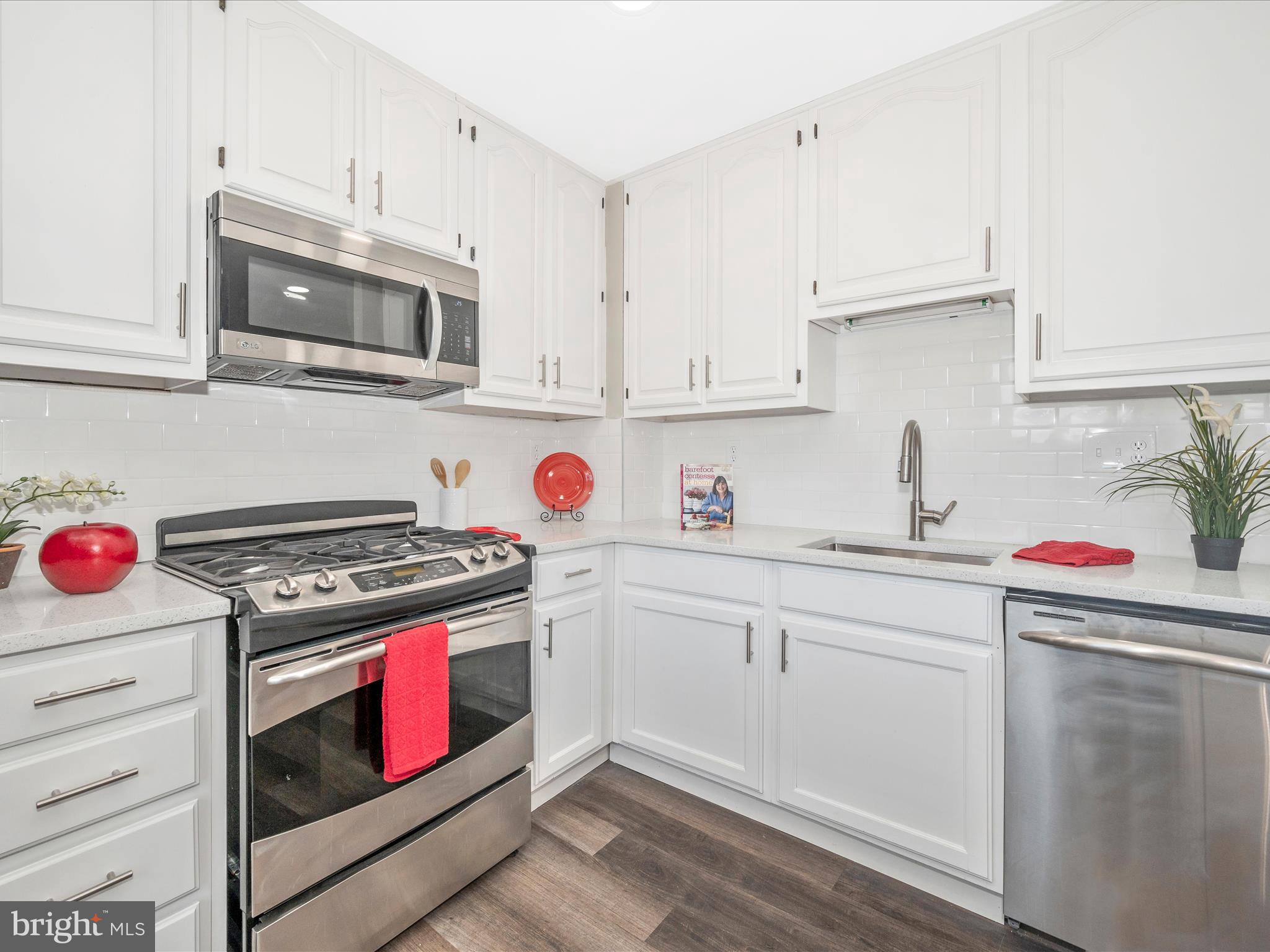 1724 Chesaco Avenue Rosedale, MD 21237 - Photo 8 of 46 PDR_6910