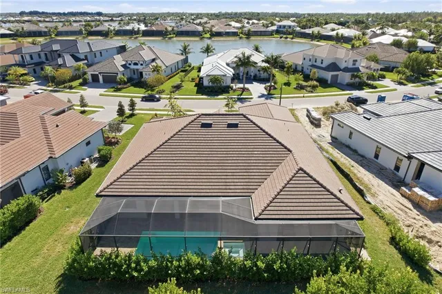 $1,875,000 | 14314 Charthouse Circle, Naples, FL 34114