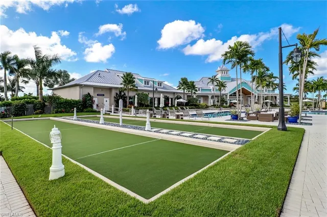 $1,899,000 | 14314 Charthouse Circle, Naples, FL 34114