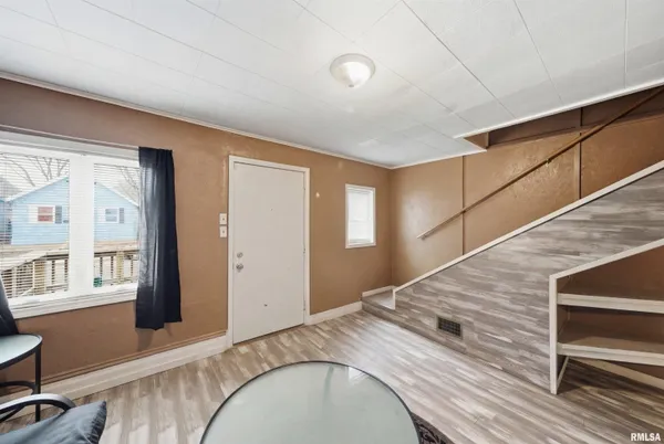 $99,900 | 932 South Sumner Avenue, Peoria, IL 61605