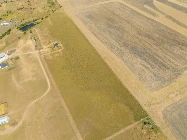 a view of a lake with houses