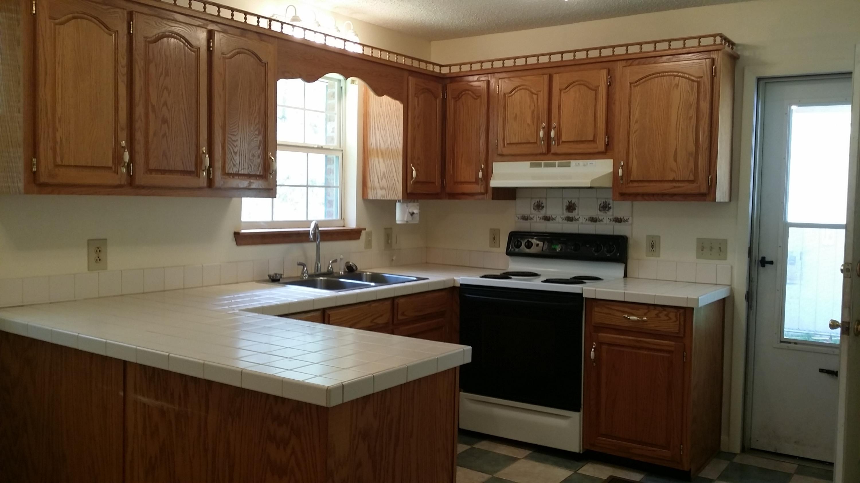 816 Pickett Cross Road Whitwell, TN 37397 - Photo 4 of 20 20160416_123156