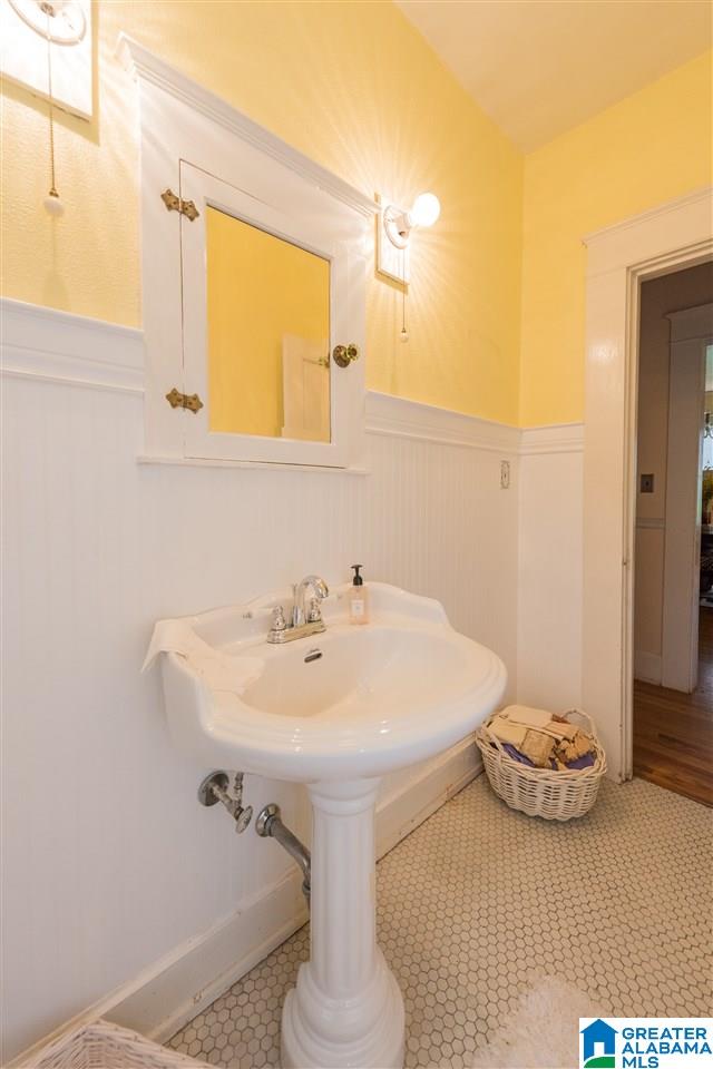 905 Stuart Street Birmingham, AL 35209 - Photo 34 of 40