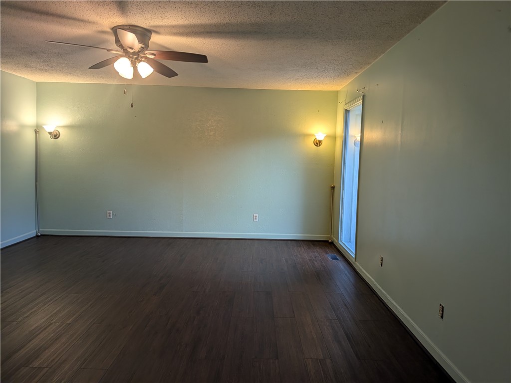 2930 East Wood Street Decatur, IL 62521 - Photo 13 of 21