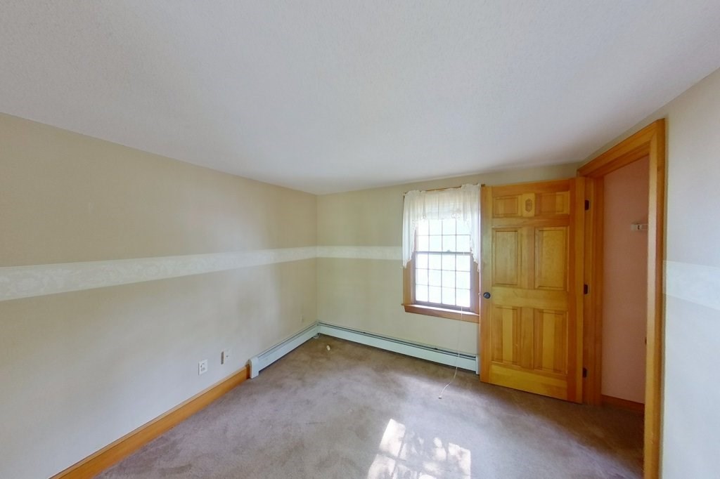 27 Spring Street Fairhaven, MA 02719 - Photo 22 of 39