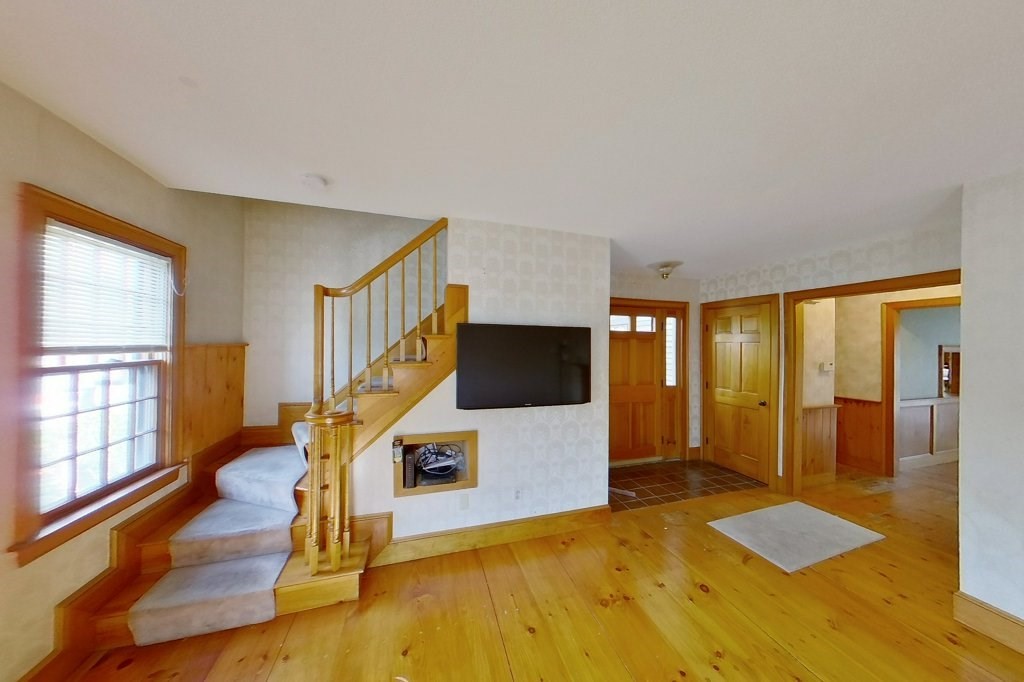 27 Spring Street Fairhaven, MA 02719 - Photo 25 of 39