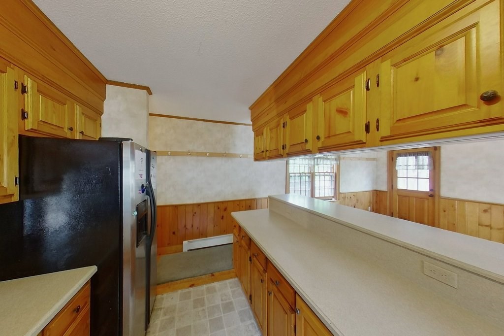 27 Spring Street Fairhaven, MA 02719 - Photo 36 of 39