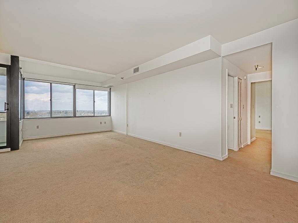 750 Washington Road, Unit 1003 Pittsburgh, PA 15228 - Photo 3 of 14 Gallery Image 3