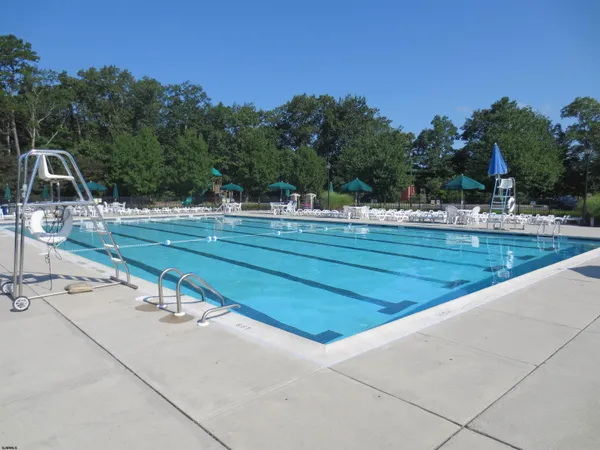 $285,000 | 36 Trotters Lane, Unit 36, Smithville, NJ 08205