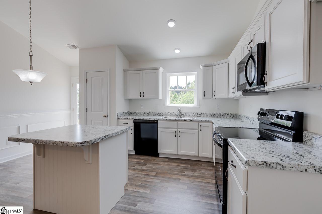 140 Miller Road Belton, SC 29627 - Photo 14 of 33
