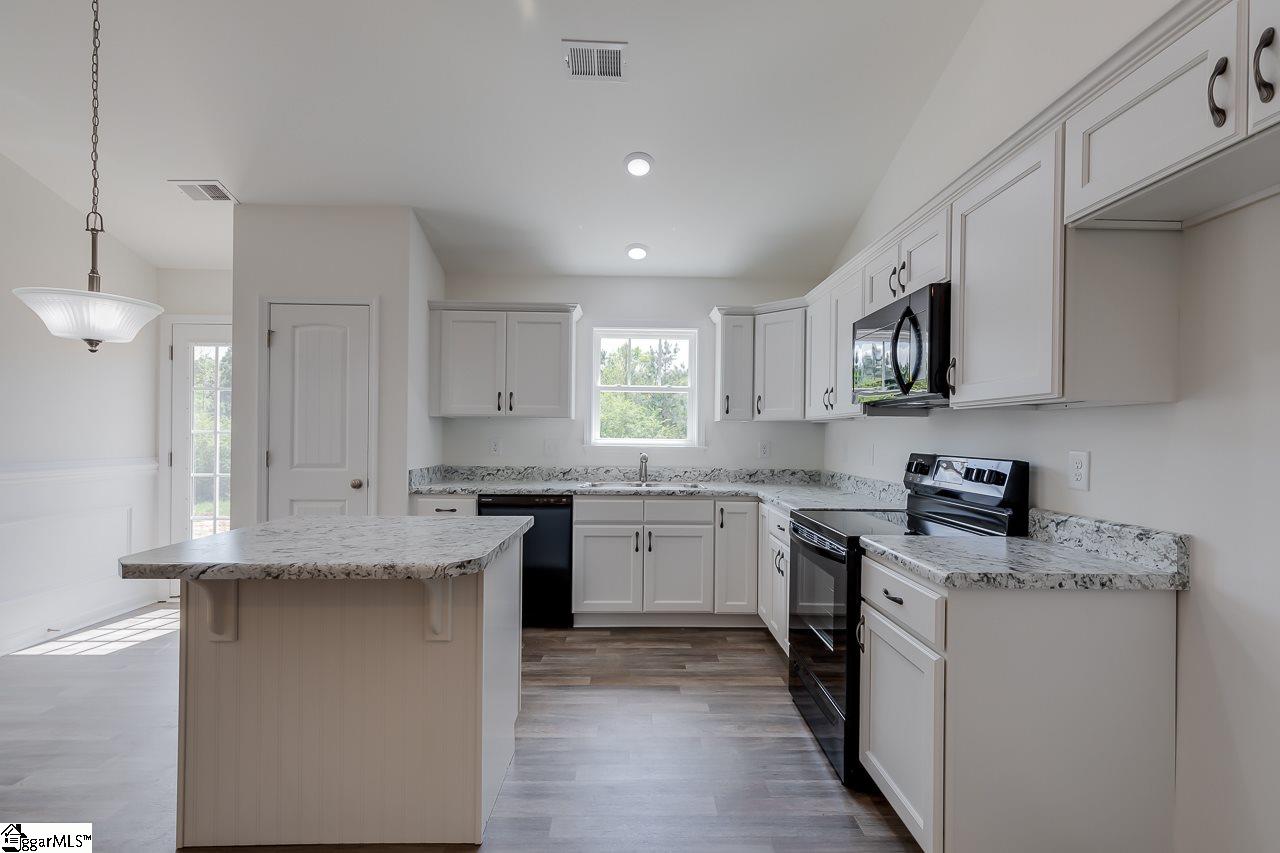 140 Miller Road Belton, SC 29627 - Photo 10 of 33