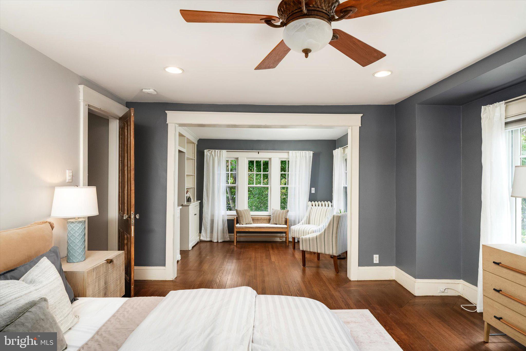 2 Wilburtha Road Trenton, NJ 08628 - Photo 30 of 51 Primary with view to Salon