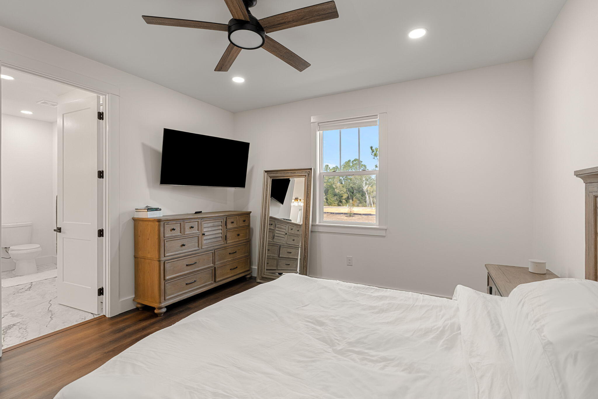 135 Clarke Hl Road Freeport, FL 32439 - Photo 18 of 46 22-web-or-mls-0022 (1)