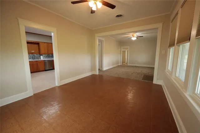 $2,050 | 3289 County Road 158, Boling, TX 77420