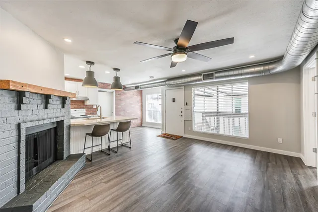 $115,000 | 1500 Bay Area Boulevard, Unit 294, Houston, TX 77058