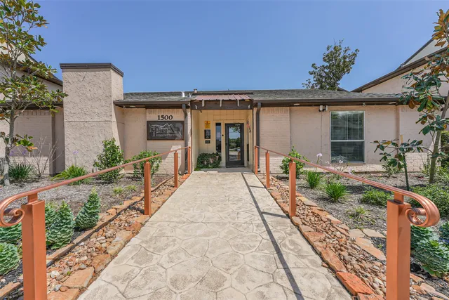 $115,000 | 1500 Bay Area Boulevard, Unit 294, Houston, TX 77058