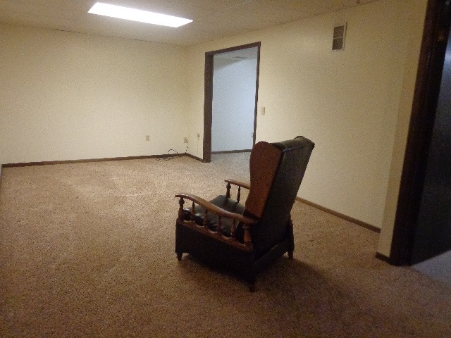 2007 Middle Road Bettendorf, IA 52722 - Photo 18 of 23 Gallery Image 18