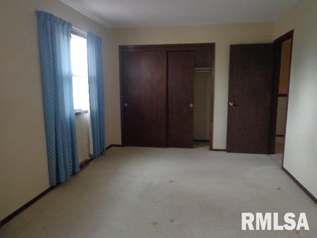 2007 Middle Road Bettendorf, IA 52722 - Photo 9 of 23 Gallery Image 9