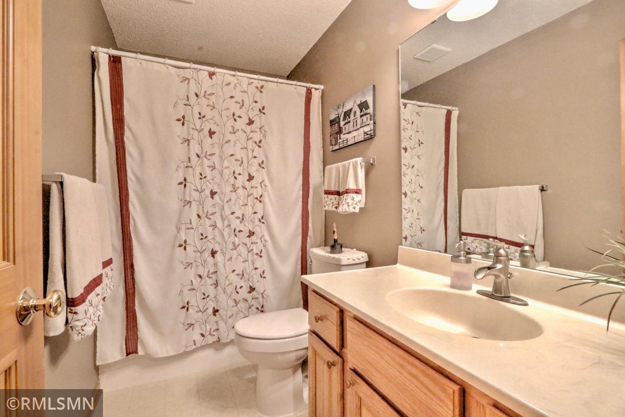 7900 Bavaria Road Victoria, MN 55386 - Photo 17 of 37 Gallery Image 17
