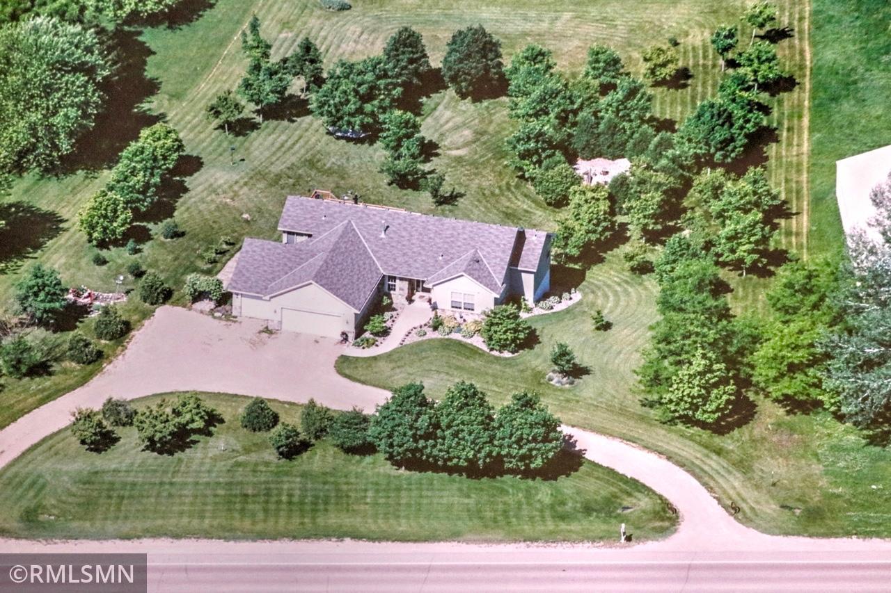 7900 Bavaria Road Victoria, MN 55386 - Photo 3 of 37 Gallery Image 3