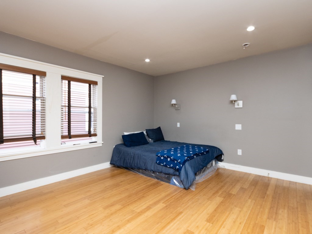 23 Cheverus Road, Unit 1 Boston, MA 02124 - Photo 20 of 36 Gallery Image 20