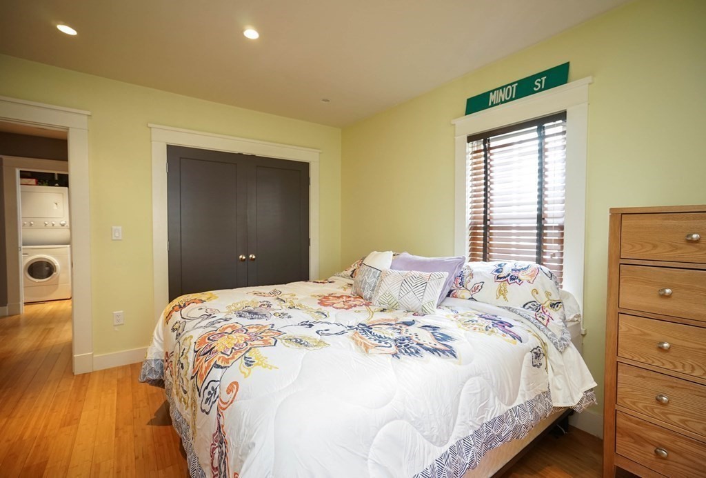 23 Cheverus Road, Unit 1 Boston, MA 02124 - Photo 24 of 36 Gallery Image 24