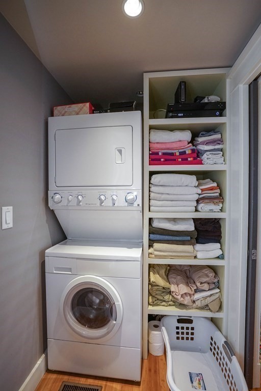 23 Cheverus Road, Unit 1 Boston, MA 02124 - Photo 33 of 36 Gallery Image 33