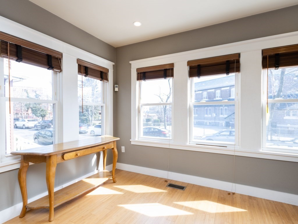 23 Cheverus Road, Unit 1 Boston, MA 02124 - Photo 5 of 36 Gallery Image 5