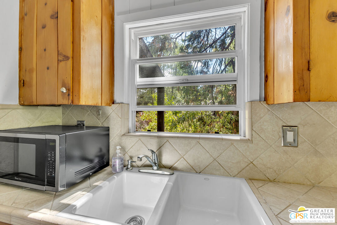 25300 Tahquitz Road Idyllwild, CA 92549 - Photo 28 of 75