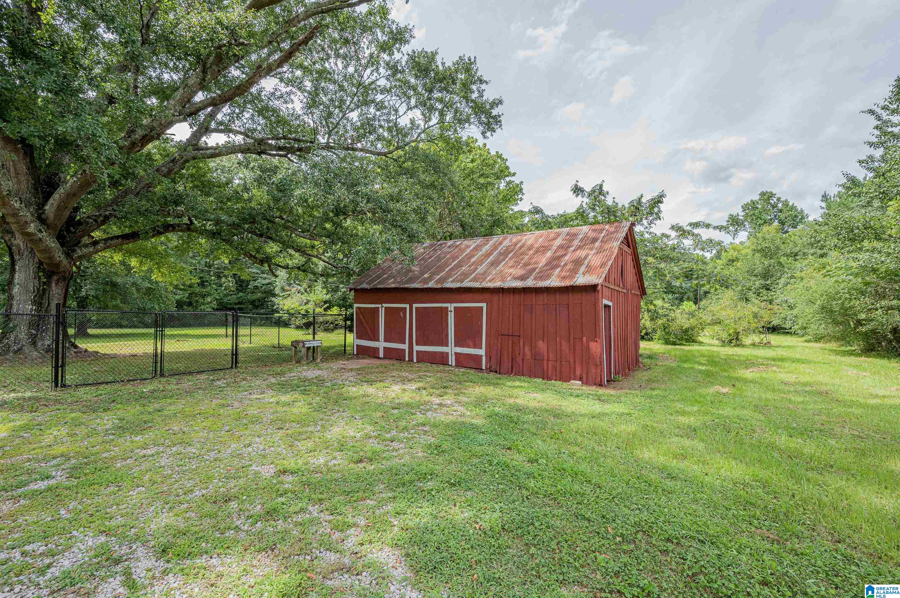 2135 Springdale Road Bessemer, AL 35022 - Photo 39 of 42
