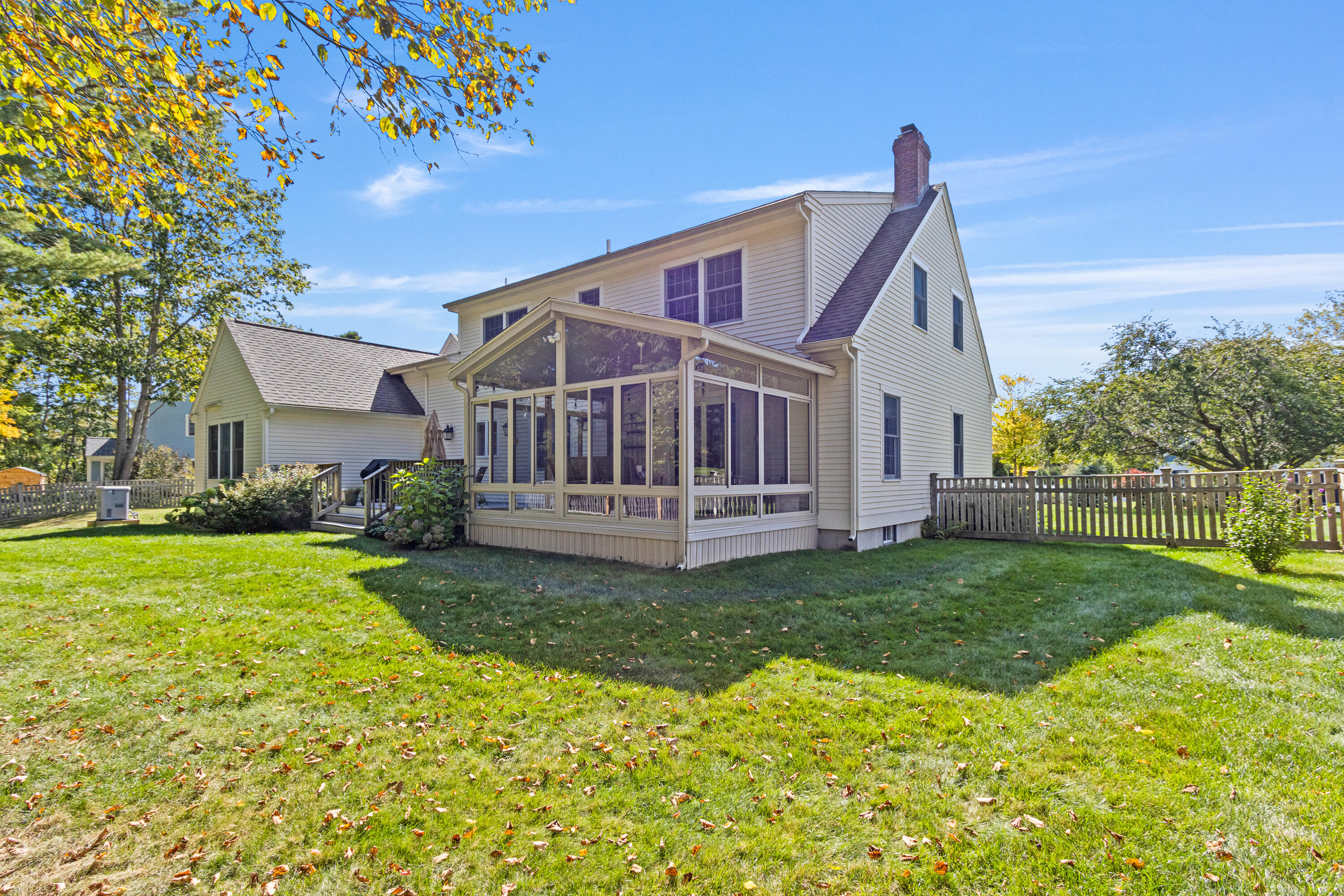 17 Cross Hill Road Cape Elizabeth, ME 04107 - Photo 55 of 64 20251001HS-71093