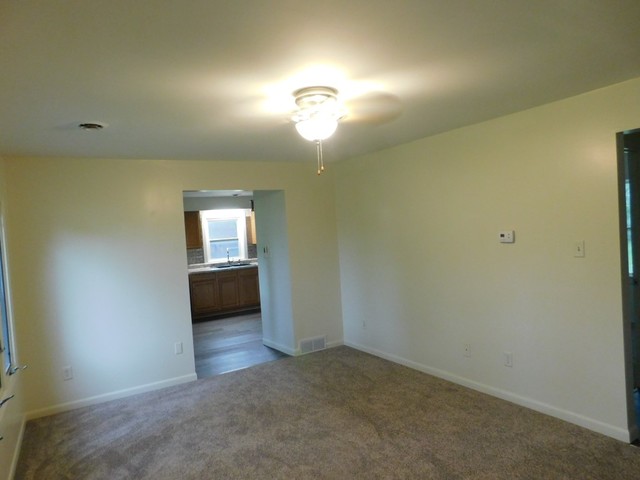 145 Errett Road Rochelle, IL 61068 - Photo 5 of 21