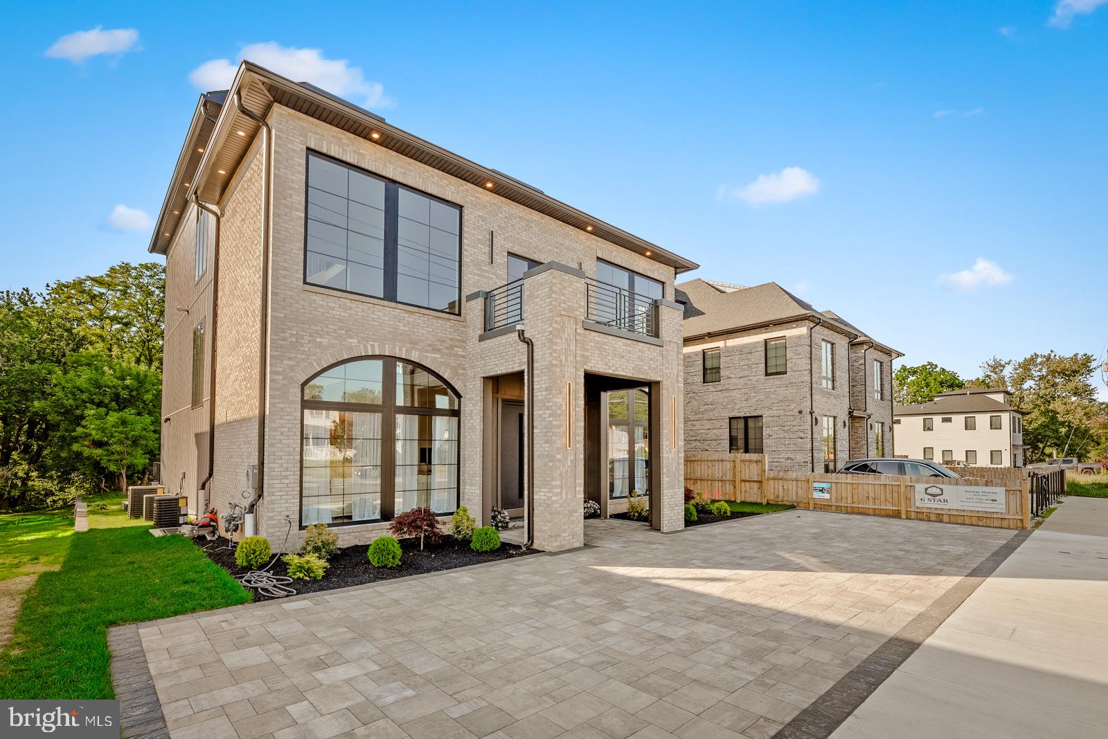9741 Krewstown Road Philadelphia, PA 19115 - Photo 3 of 65 Gallery Image 3