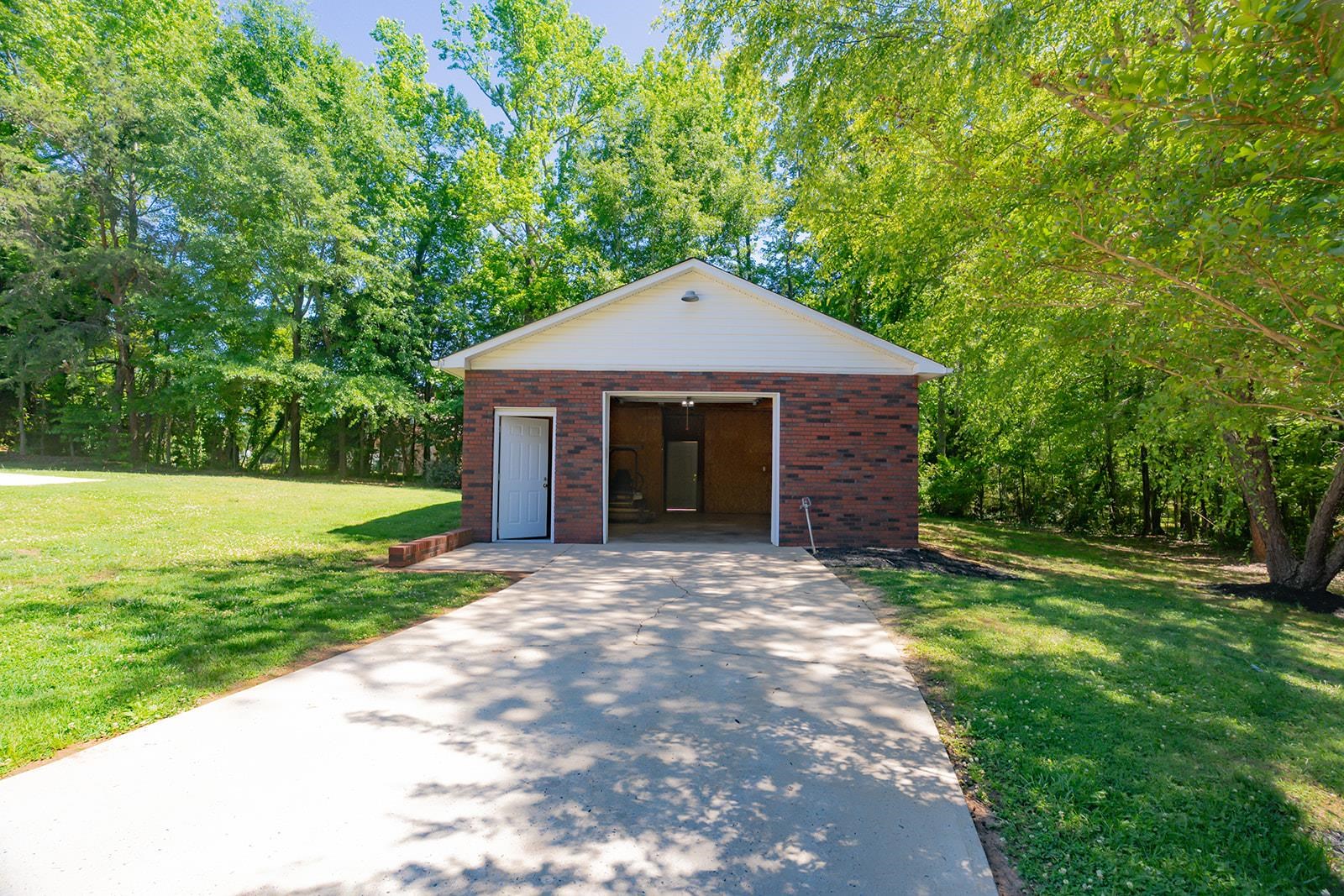 109 Cameron Lane Gaffney, SC 29341 - Photo 46 of 50