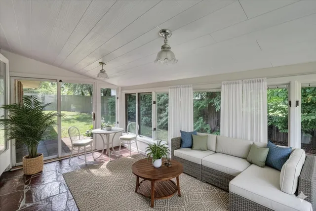 $789,900 | 73 South Street, Burlington, VT 05401