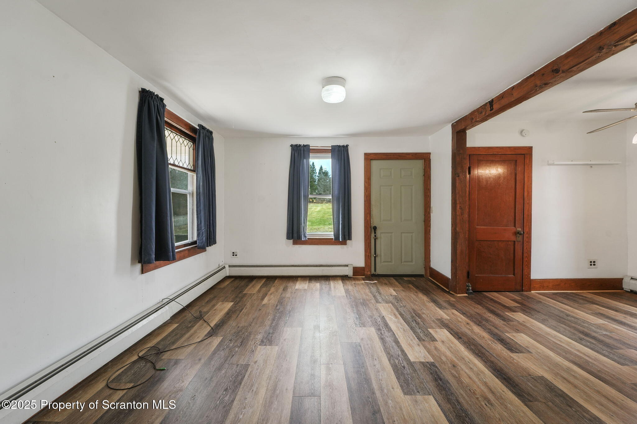 4913 Fiddle Lake Road Thompson, PA 18465 - Photo 14 of 28 Living Room